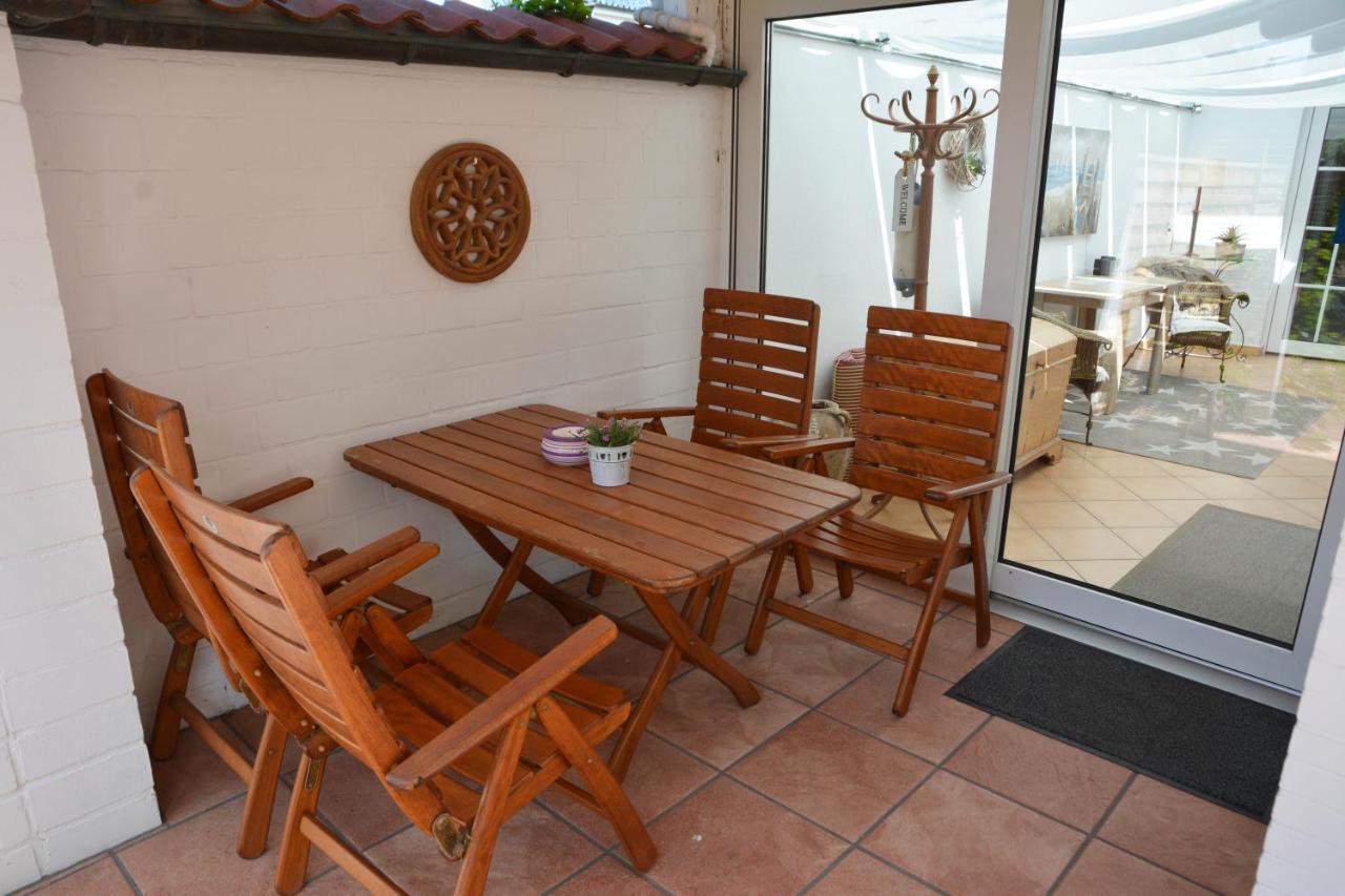 Kleine Auszeit Apartment Büsum Екстериор снимка